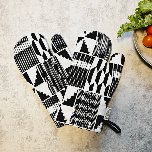 Set of 2 Oven Gloves Handmade "Mudcloth" Bogolan Print Inspired African Print