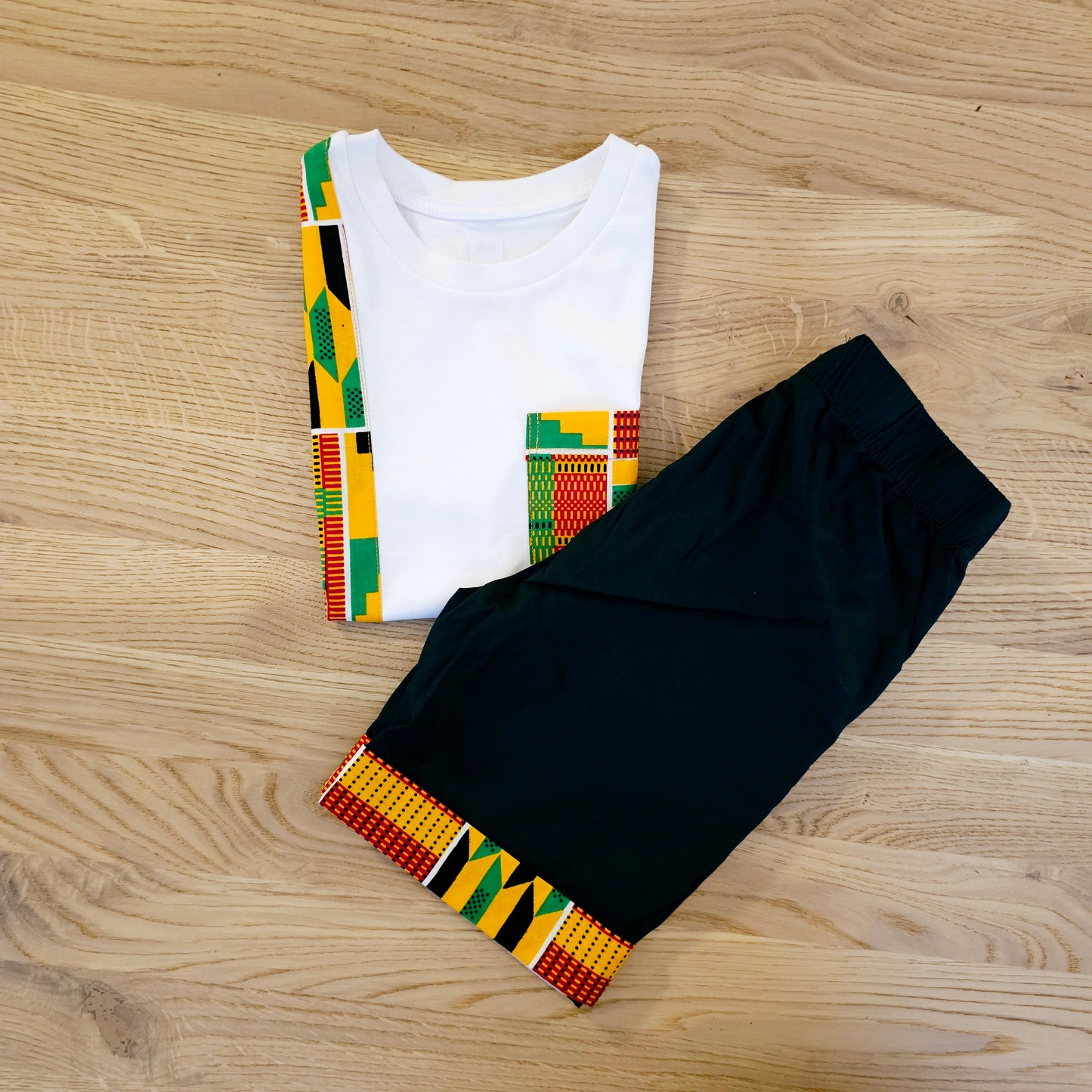 T-shirt and Cotton Pull Up Shorts Set with African Print Detail..